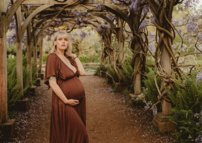 pregnant mum maternity shoot hylands